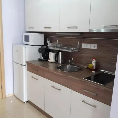 Studio Bay Πομόριε
